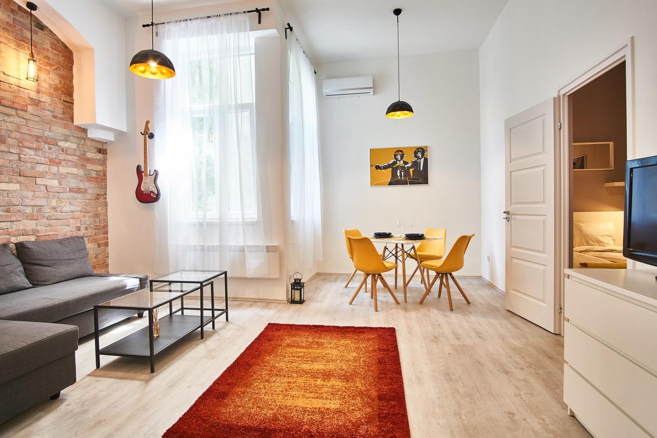 Design Apartment In The City Center With Ac 布达佩斯 外观 照片
